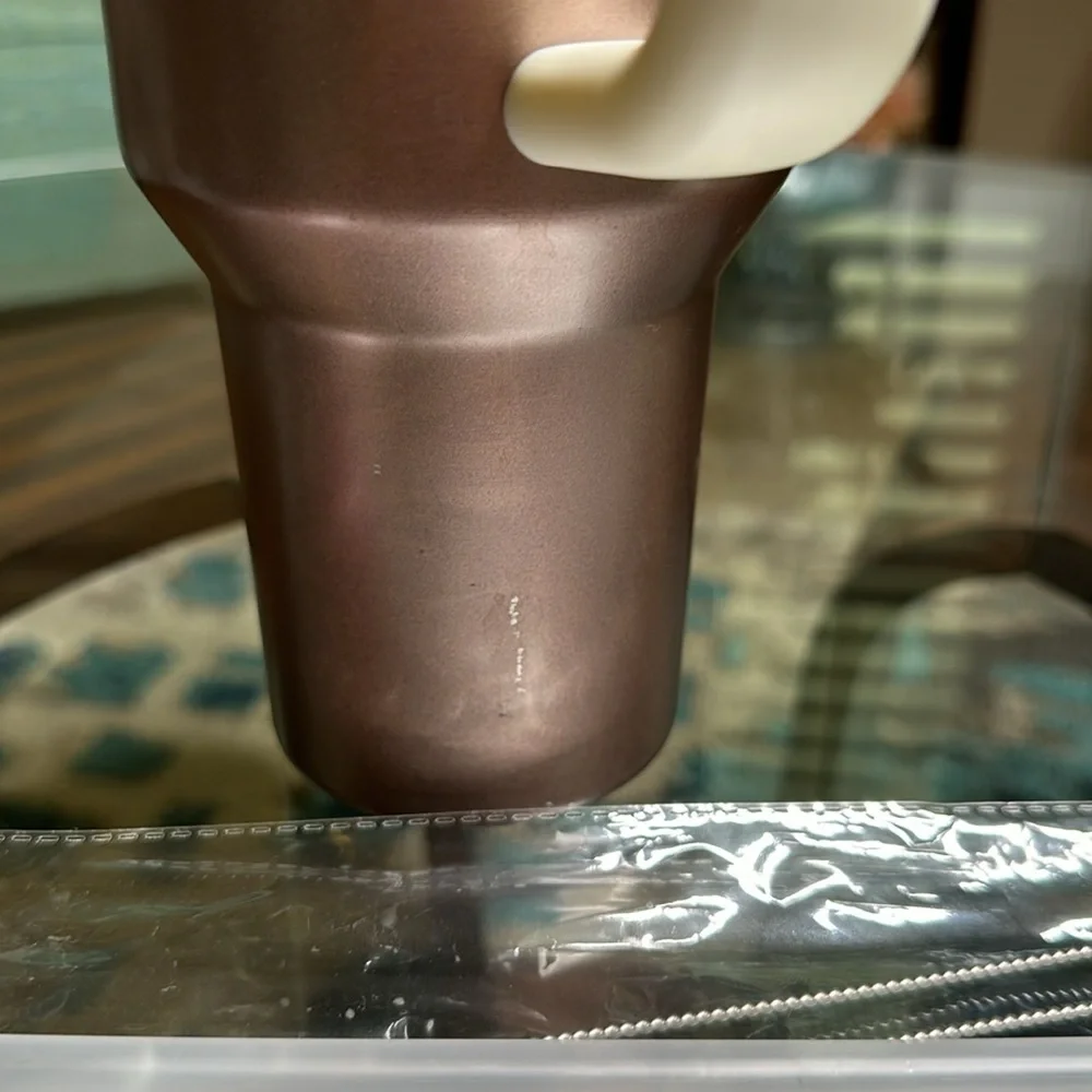 Stanley 40 oz. Quencher‎ H2.0 FlowState Tumbler Rose Quartz Glow - Picture 5 of 10